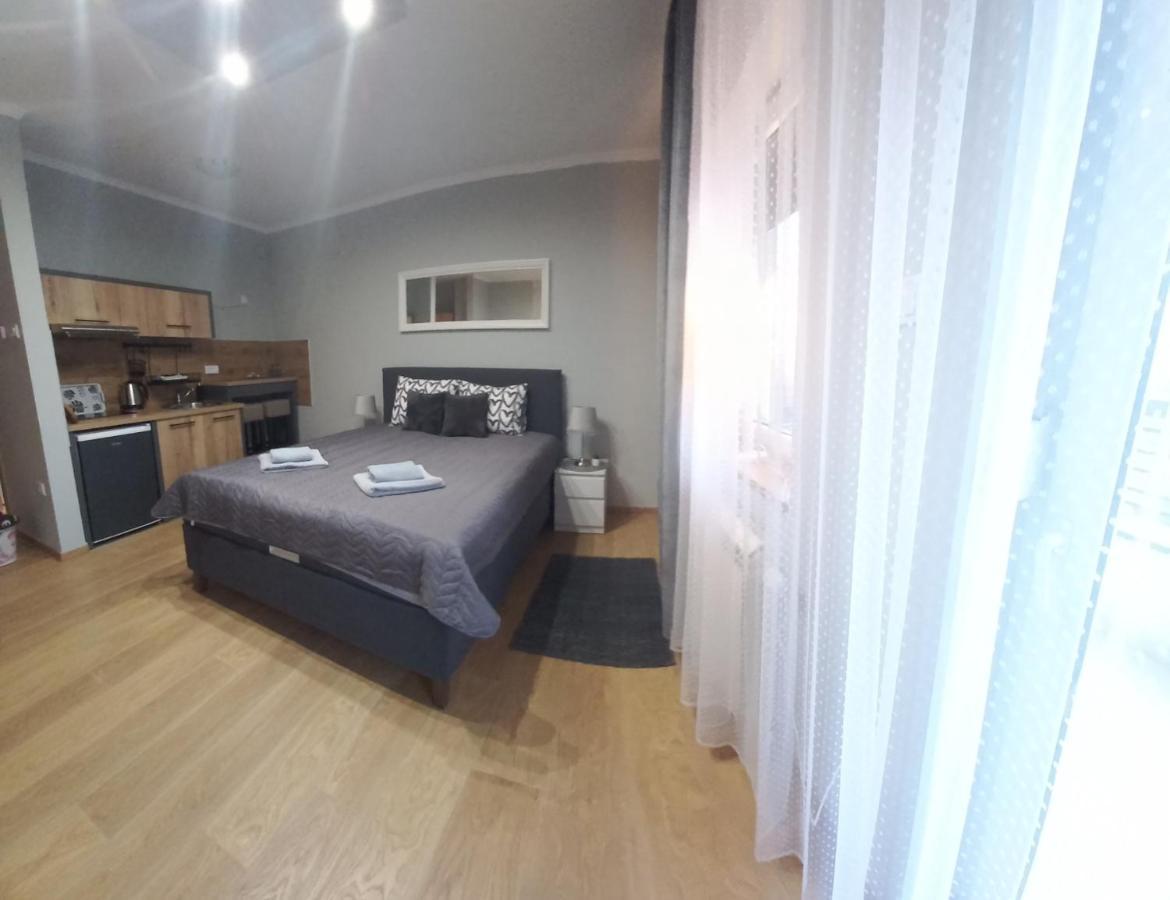 Apartman Lola Subotica Exterior foto